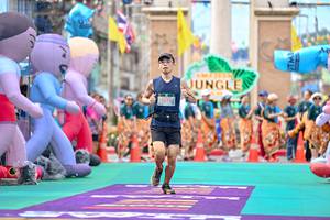 BIB: 5076
                            <button type="button" onclick="openModal(24883529)" class="btn btn-primary btn-sm float-right btn-popup" data-toggle="modal" data-target=".modal-high-quality">
                        <i class="fas fa-shopping-cart"></i> Add to Cart
                    </button>
                                            <button type="button" onclick="isThisMe(24883529, true)" class="btn btn-success btn-sm float-right btn-popup btn-isme hidden" data-toggle="tooltip" data-placement="bottom" title="นี่คือรูปของคุณใช่ไหม คลิกที่นี่เพื่อเอาเข้าอัลบั้ม">
                        <i class="fas fa-plus"></i> Add to album
                    </button>
                    <button type="button" onclick="isThisMe(24883529, false)" class="btn btn-warning btn-sm float-right btn-popup btn-isnotme hidden">
                        <i class="fas fa-ban"></i> Remove from album
                    </button>